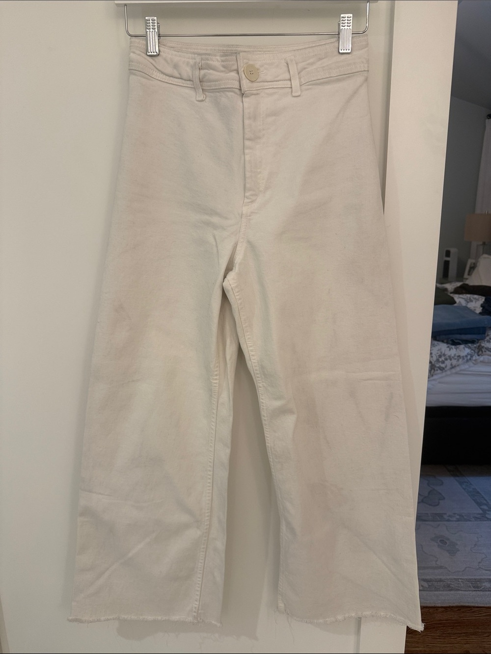 Zara Women's White Wide-Leg Jeans Size 6 (fit like size 4)